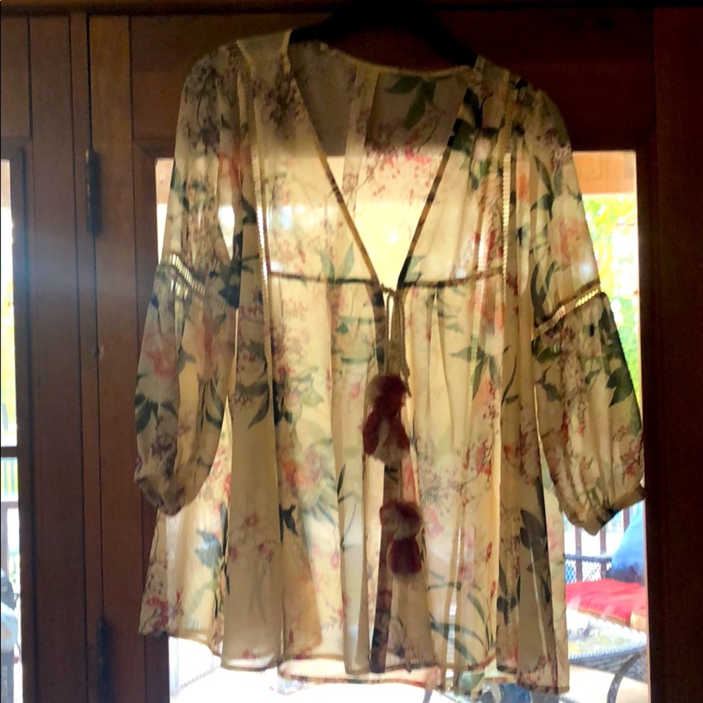 Chiffon little cover up blouse